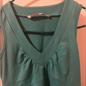 Athleta Senorita V-Neck Sleeveless Dress.